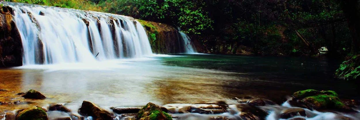 La cascata del Musone vicino al ponte dell'Intagliata